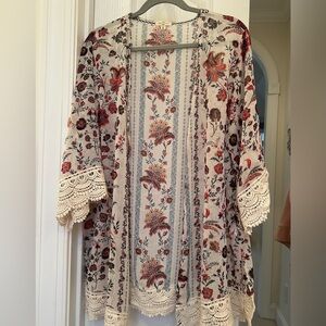 Mason & Belle Elegant Floral Kimono with Lace Edges 1X